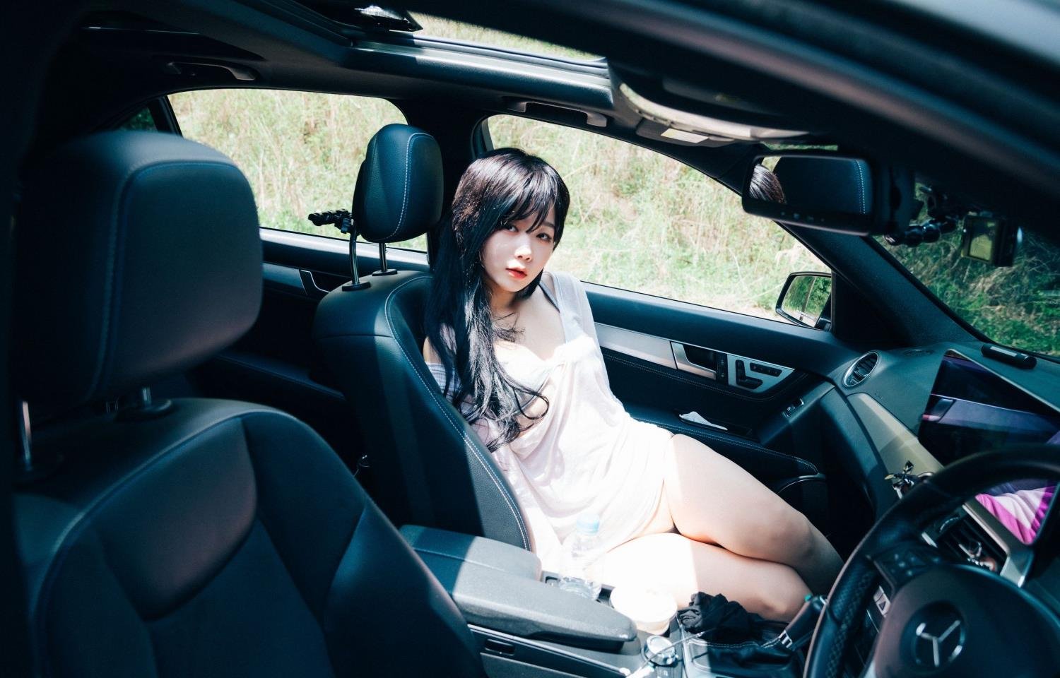 �������ڵ��ֻ���ˬ��ɫ