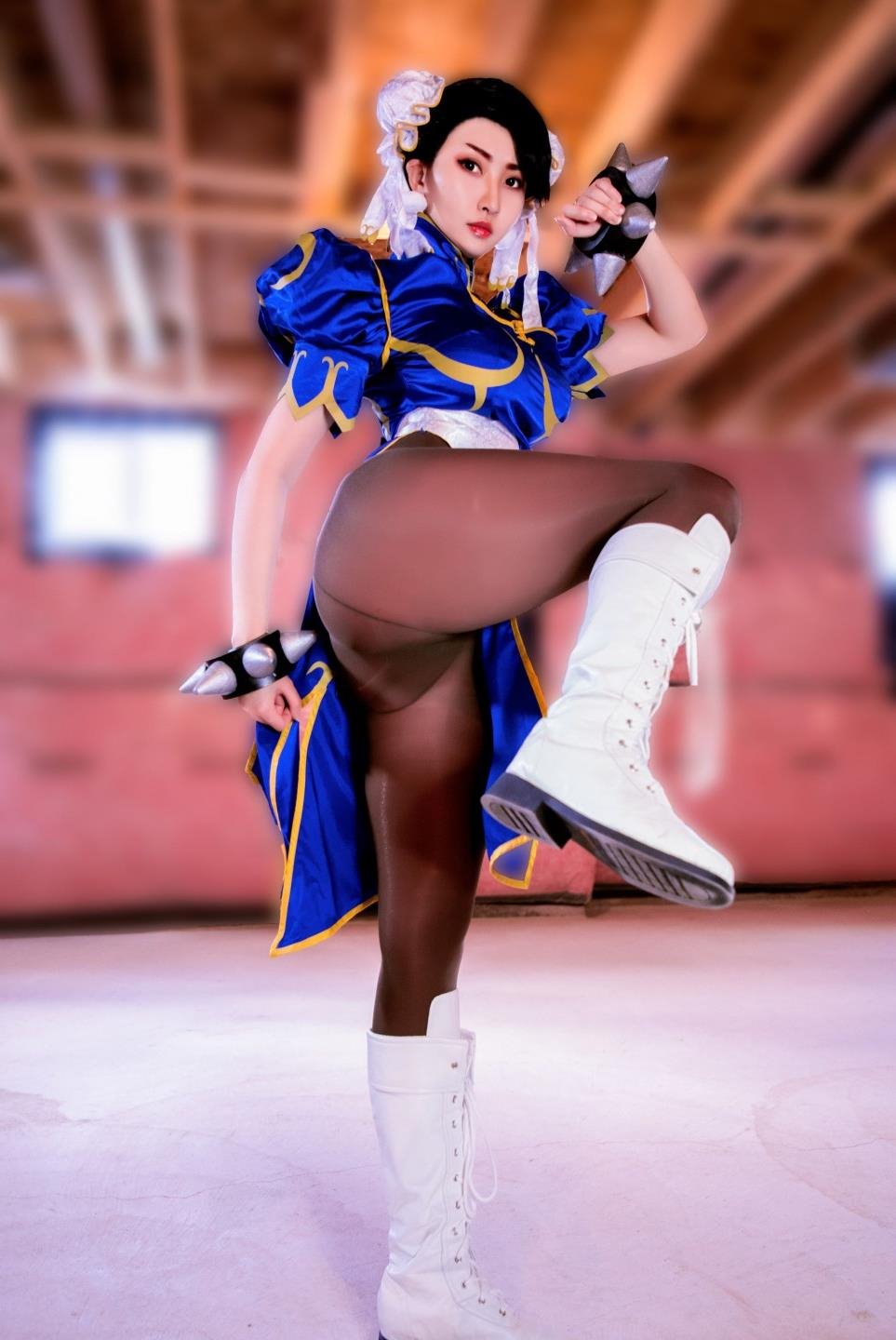 ��������