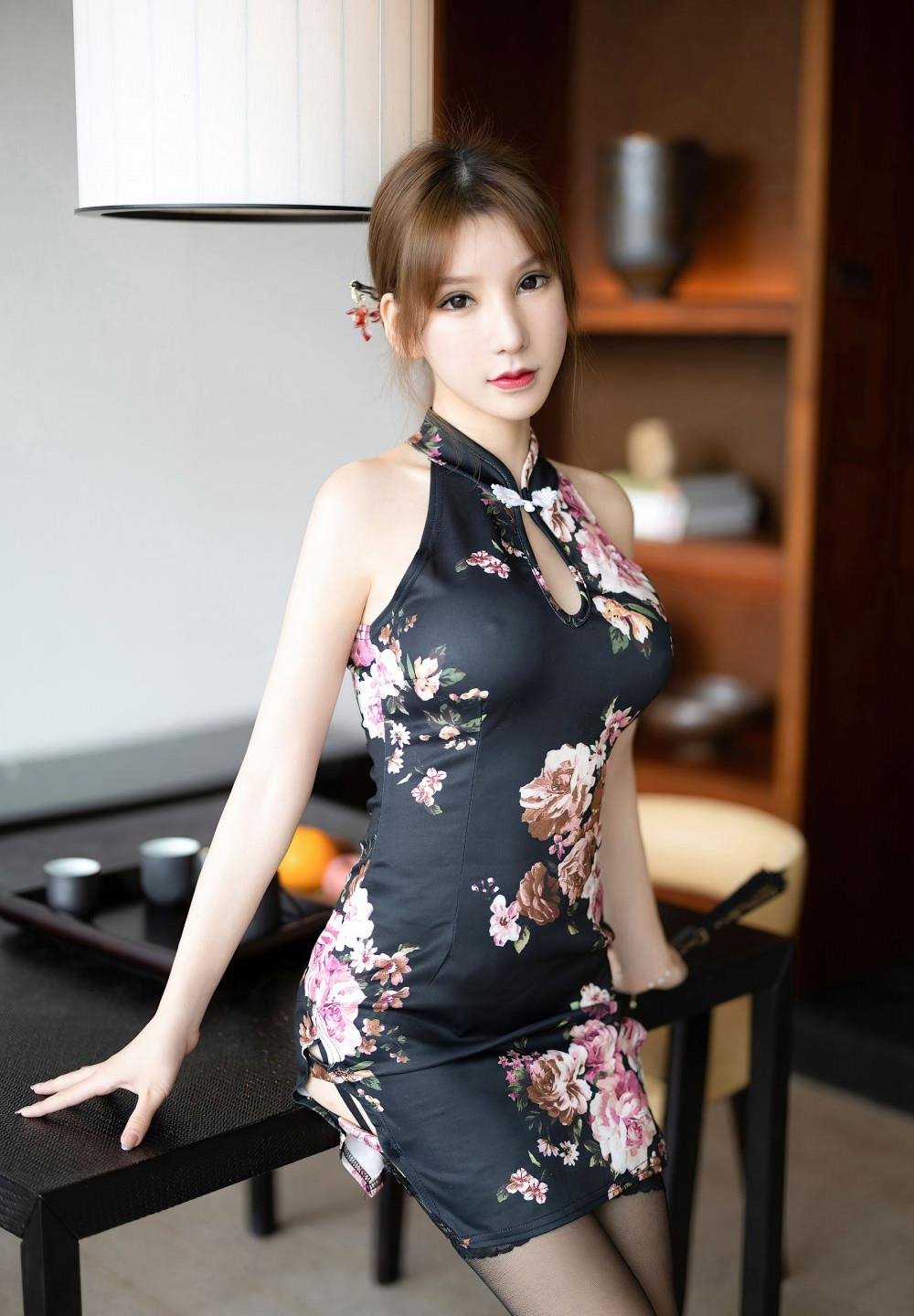 ������Ů�� �ձ�Ѹ������